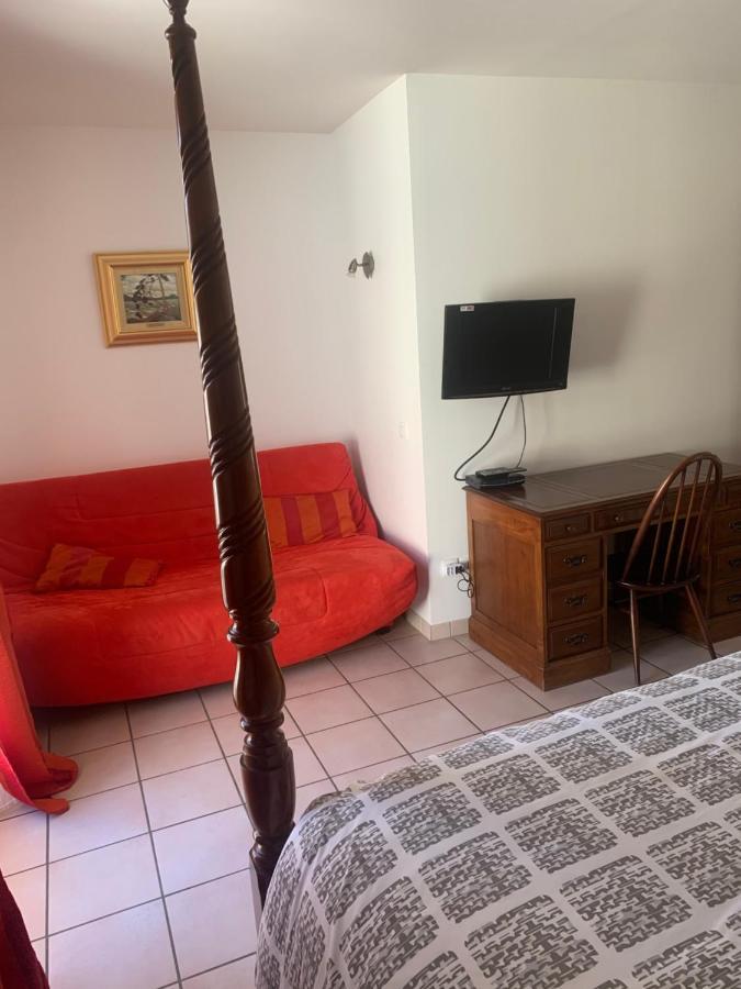 Bed and Breakfast Le Saint-Hilaire Esterno foto